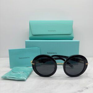 Tiffany & Co TF 4201 8001S4 Black Plastic Round Sunglasses Grey Lens NOTE